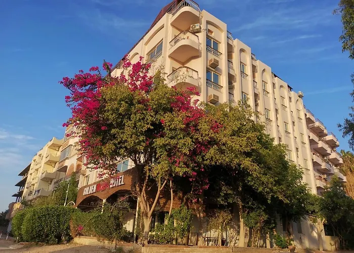 Golden Rose Hotel